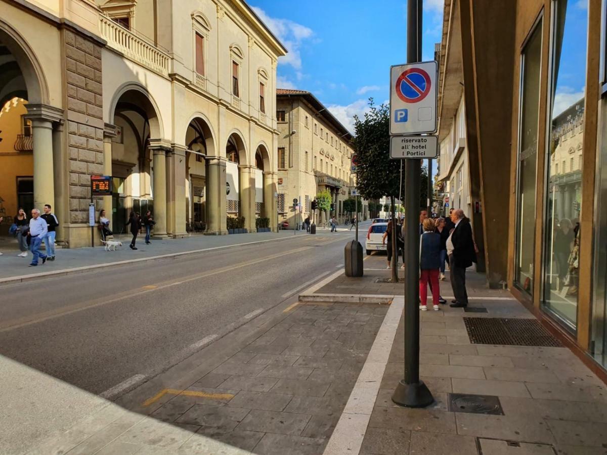 I Portici Hotel - Residenza D'Epoca Arezzo Buitenkant foto